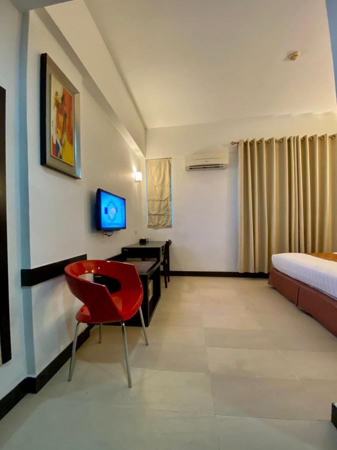 My Inn Hotel Lahad Datu, Sabah Exterior photo