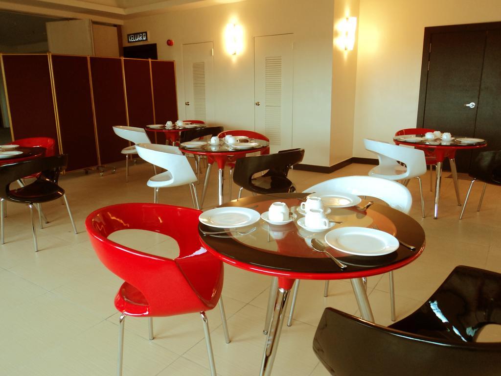 My Inn Hotel Lahad Datu, Sabah Exterior photo
